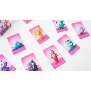 OJO, MANO, PATA, MOSNTRUOS